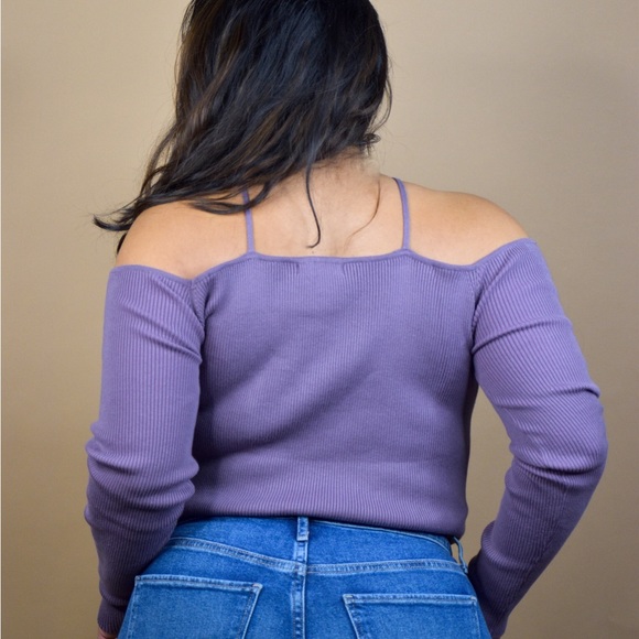 Cold shoulder ribbed top - Picture 6 of 8